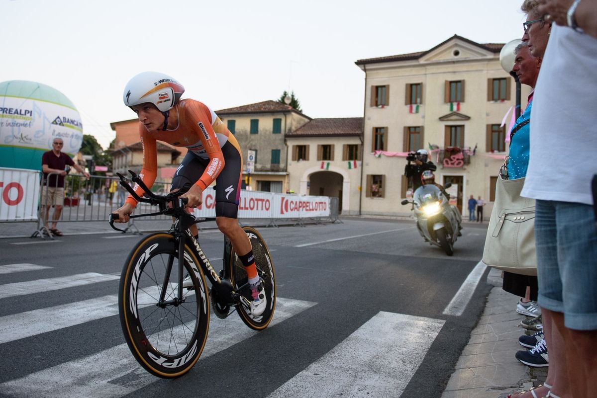 Lizzie Armitstead is the penultimate rider to go at Giro Rosa