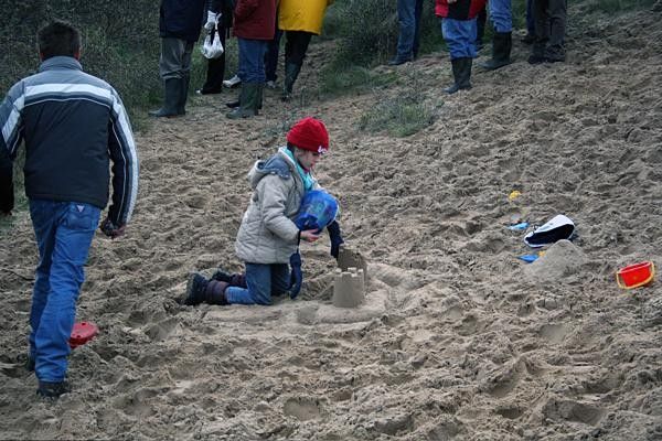 Not everyone came for the race. This is the "Dunes Cross" so there's plenty for everyone to do.