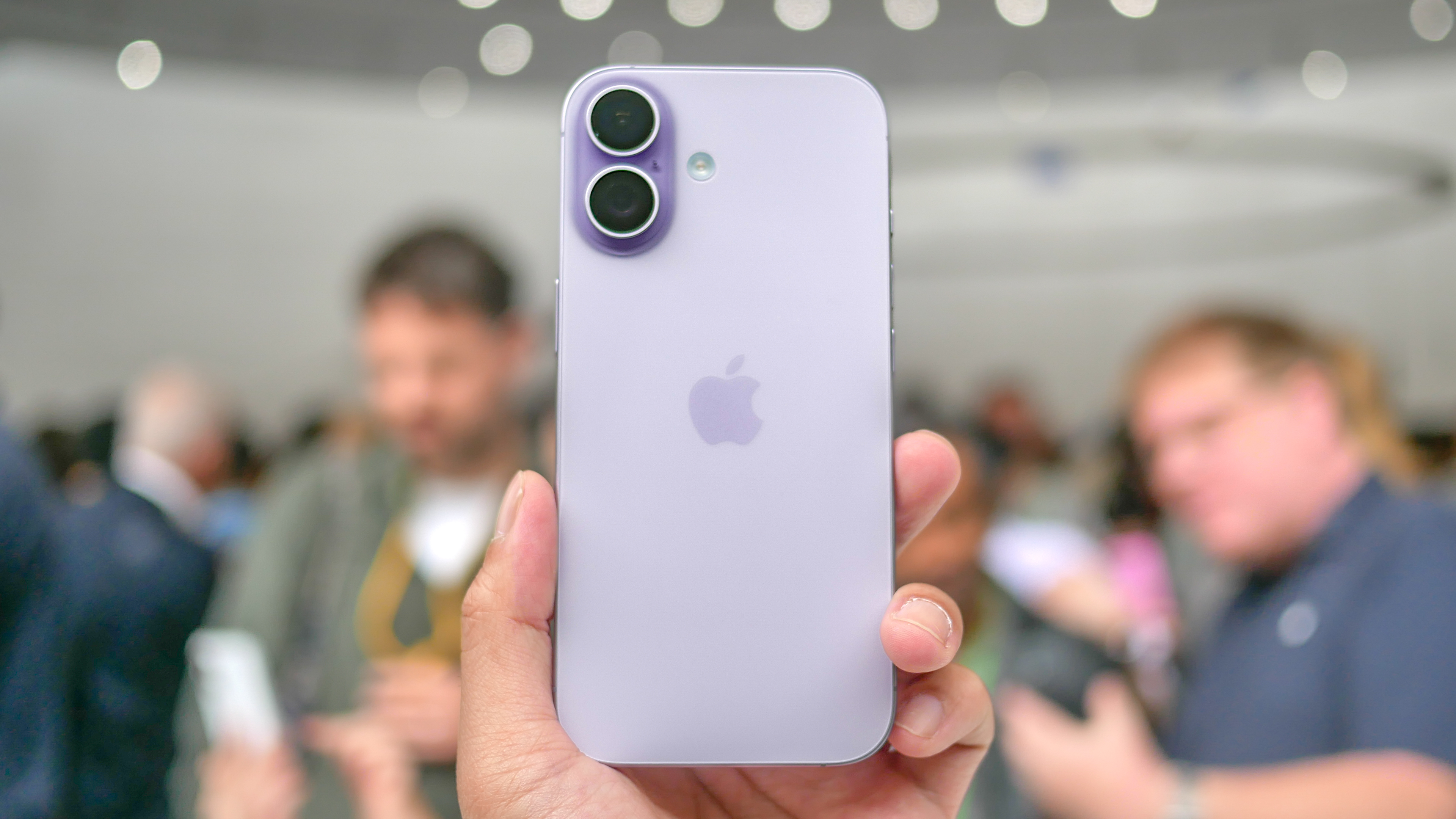 Apple iPhone 17 hands-on.