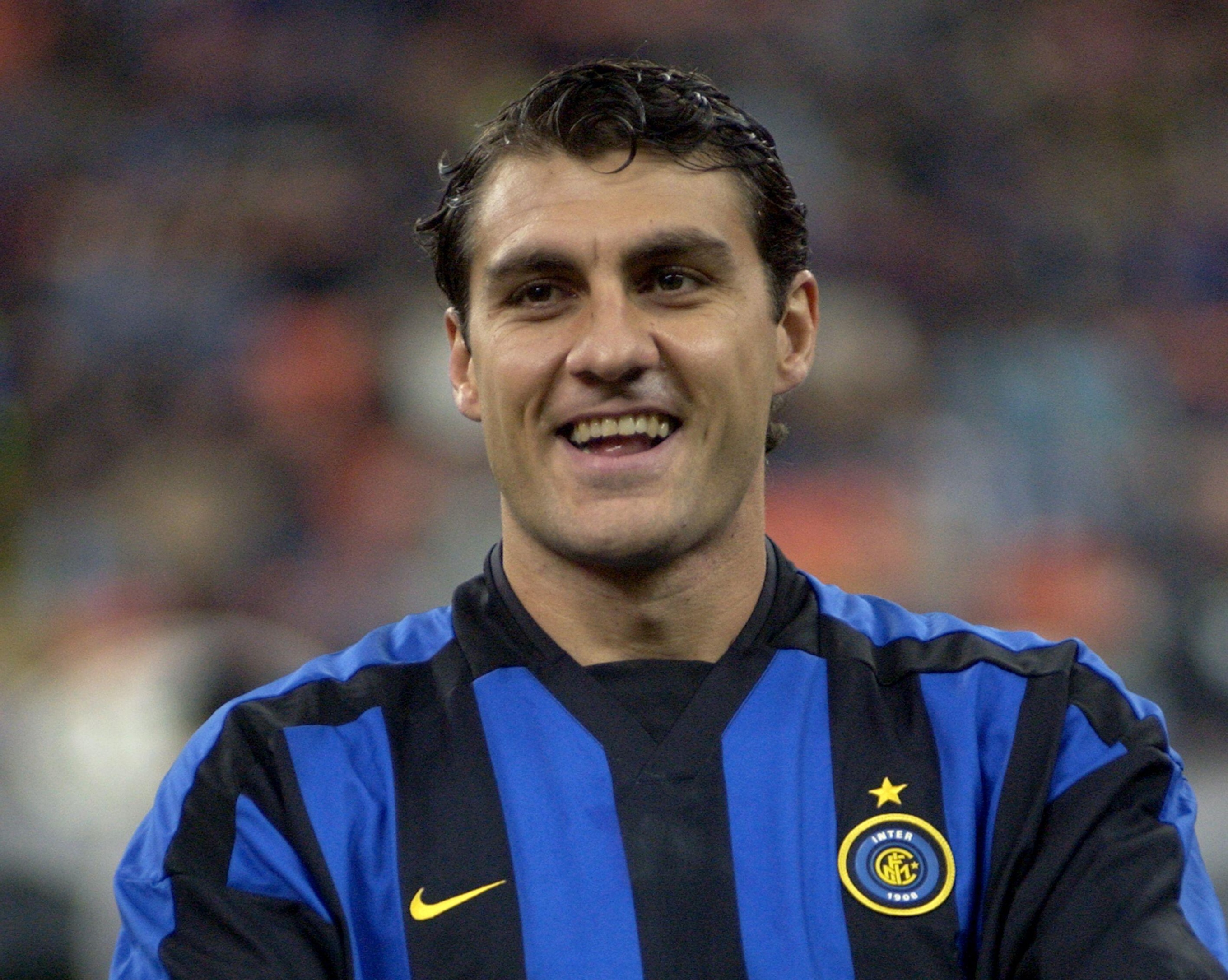 Christian Vieri playing for Inter, 2002