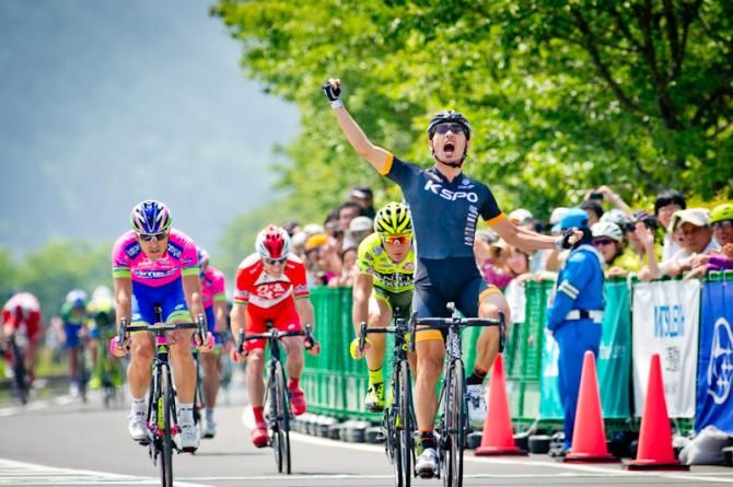 Sung Baek Park (KSPO) won stage 2