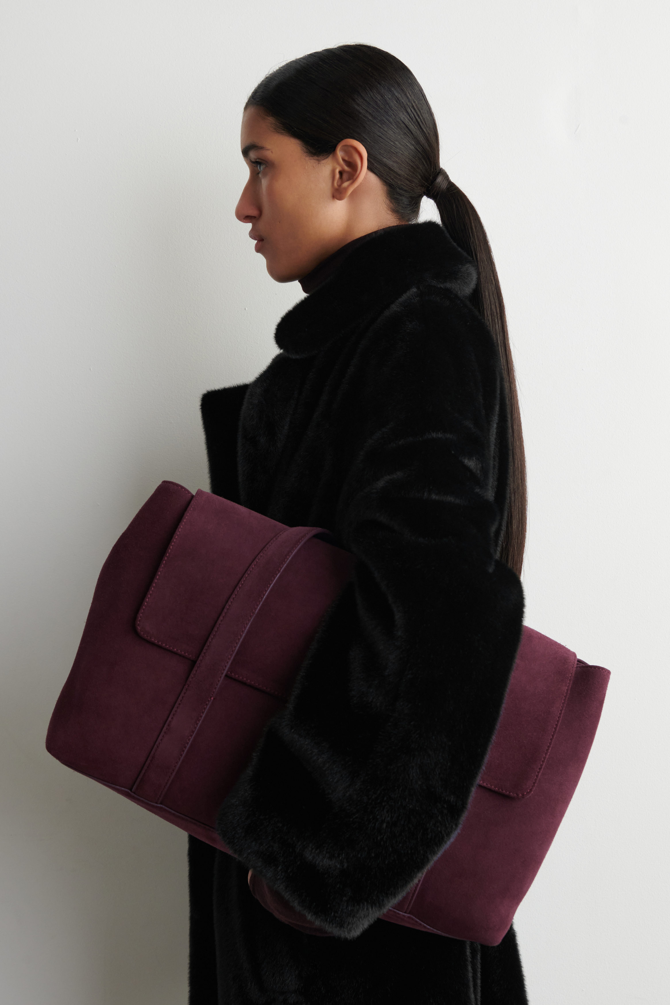 Easel Tote Bag - Suede