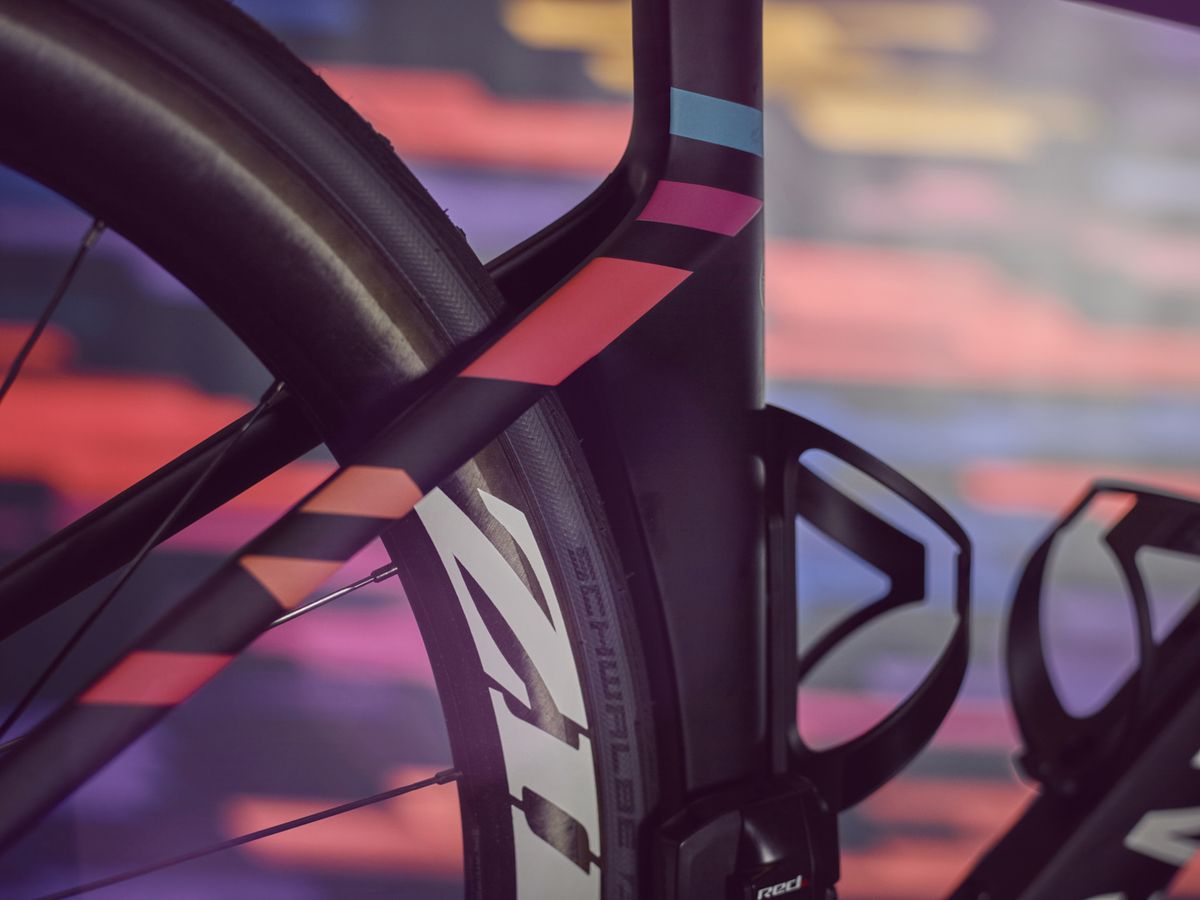 A detail of the new Canyon-SRAM team bike