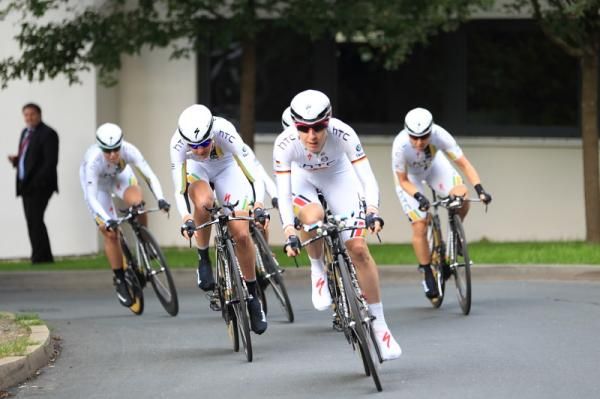 Judith Arndt leads HTC-HighRoad on the way to victory