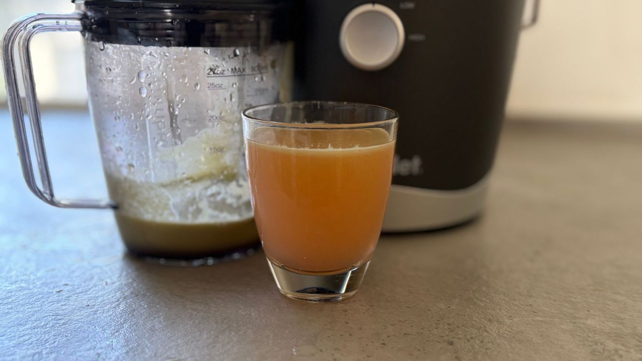 Testing the Nutribullet Centrifugal Juicer