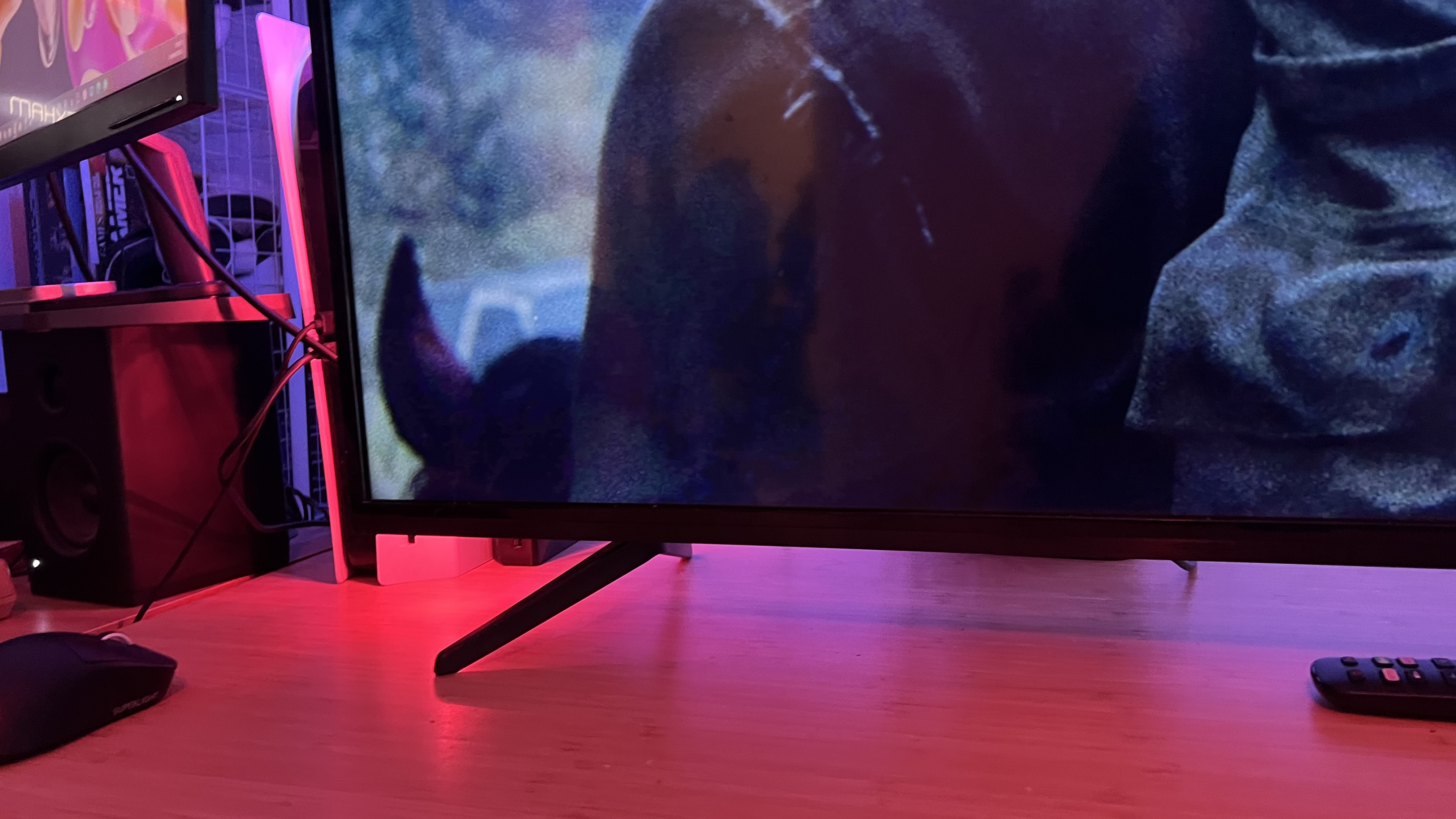 WiZ HDMI Sync Box with TV Backlight