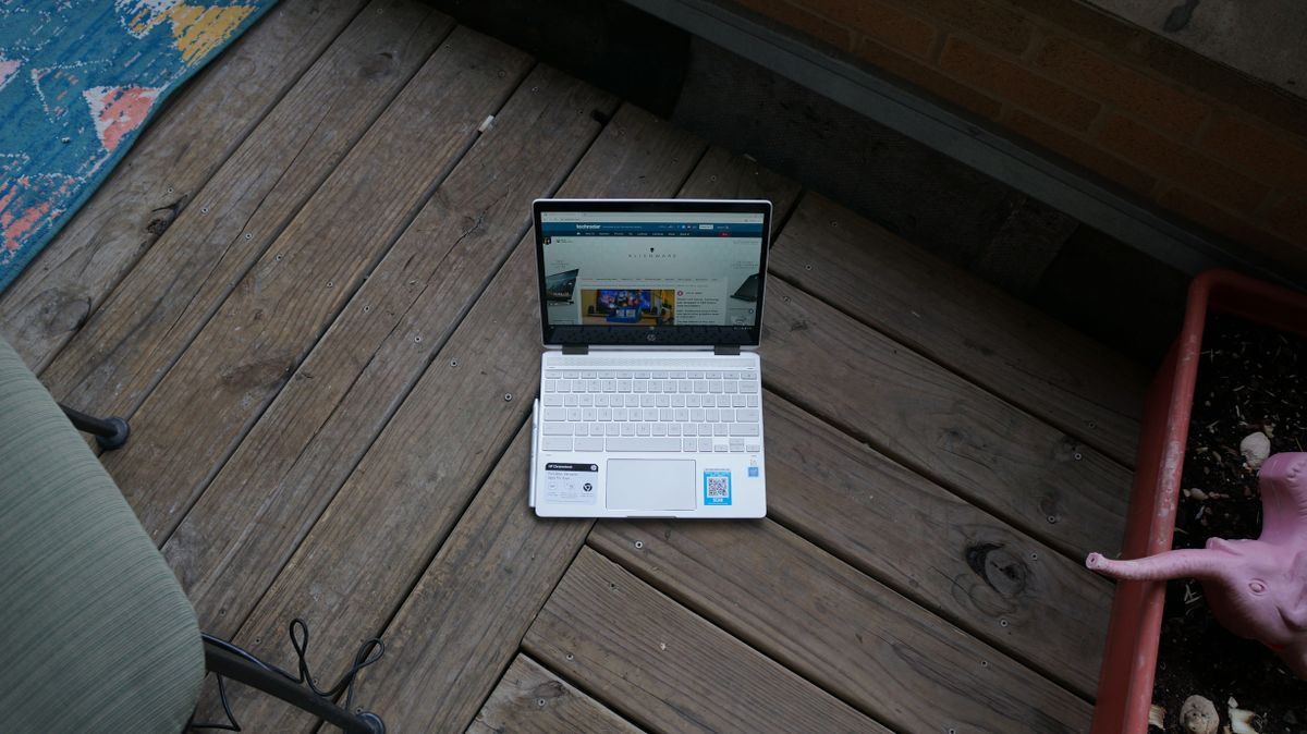 HP Chromebook x360 12b