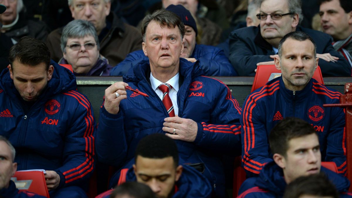 160104-louis-van-gaal.jpg