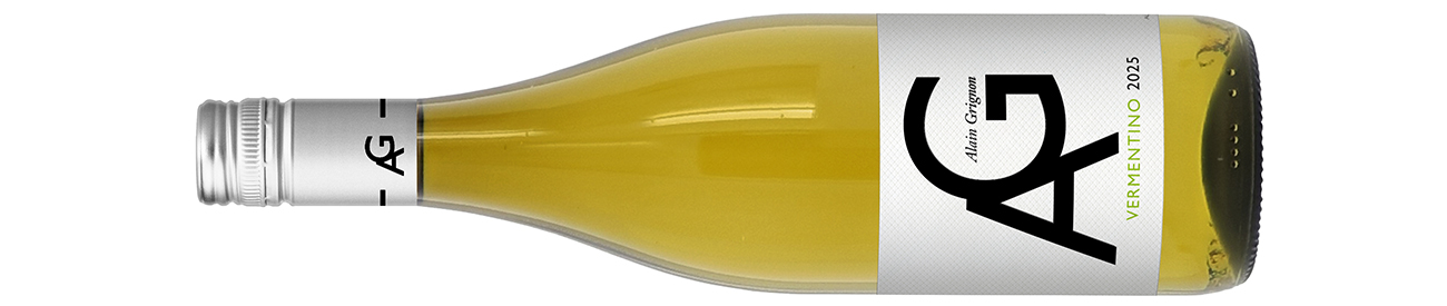 Bottle of white wine