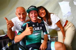 Pascal Ackermann celebrates winning stage 1 in Poland