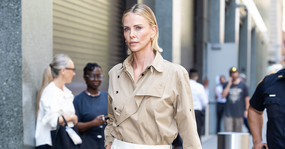This Is the White Trouser Trend Fashion People Are Wearing
