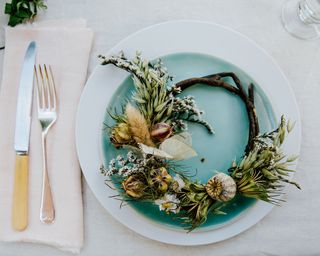 Wreath on the dining table