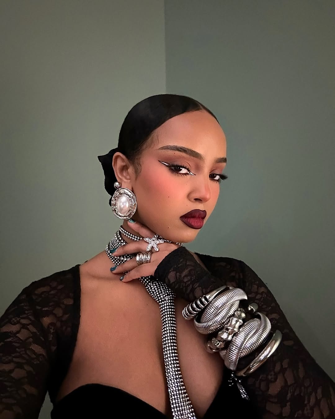 makeup FW 25