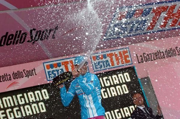 A champagne explosion