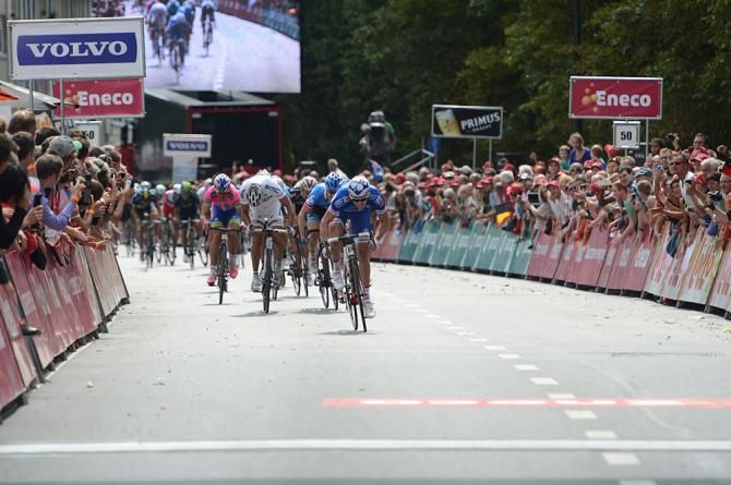 Demare leads the sprint on stage 2