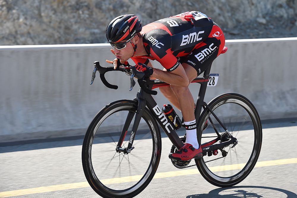 Loic Vliegen (BMC) throws up the devil horns