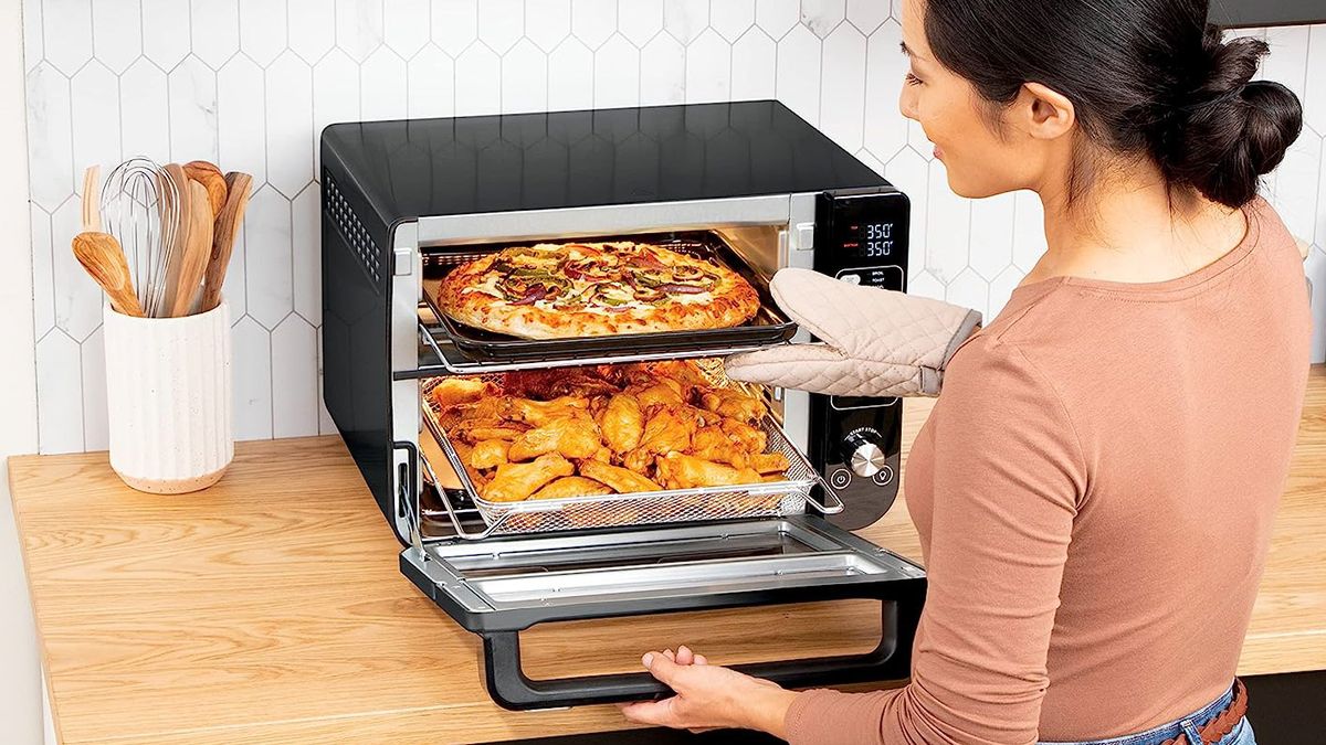 Ninja Smart Double Oven makes meals quick and easy [Review]