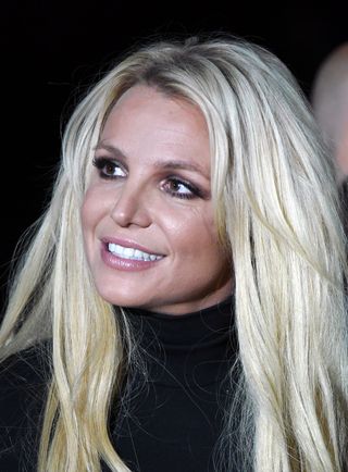Closeup of Britney Spears in a black outfit
