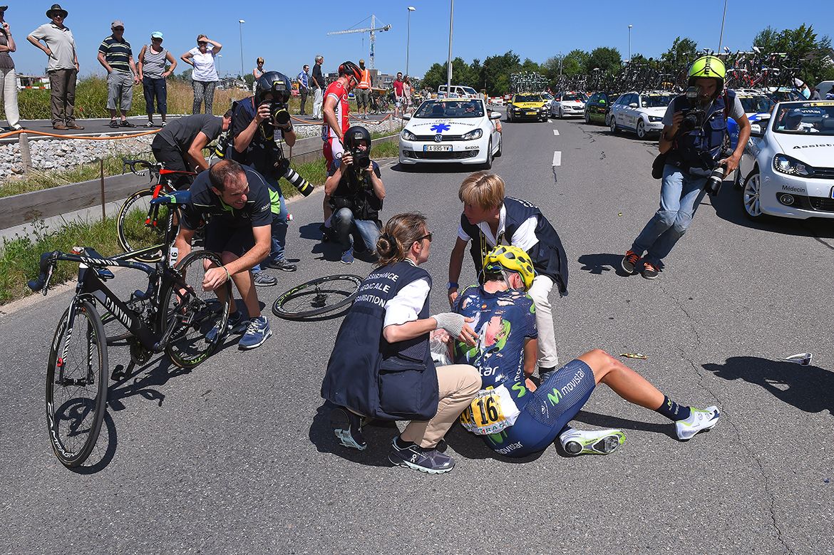 Gorka Izagirre (Movistar) gets medical attention after a crash