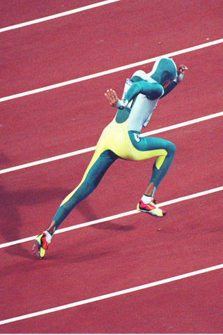 Sydney 2000 OG.Athletics, 400m Women -Final, Cathy FREEMAN(AUS) 1st.