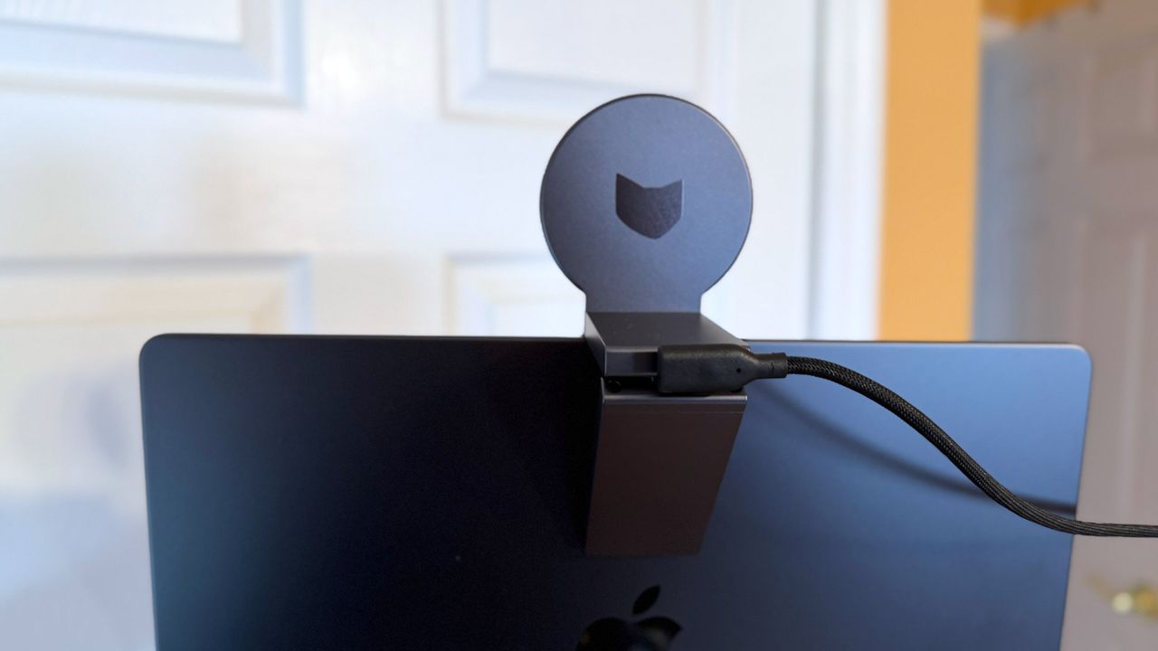 Napster View REVIEW