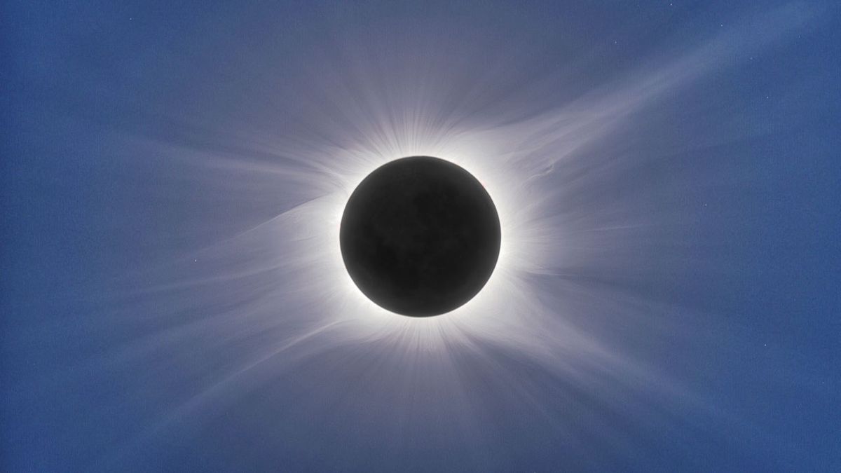 Totality as seen from Easter Island on July 11, 2010.