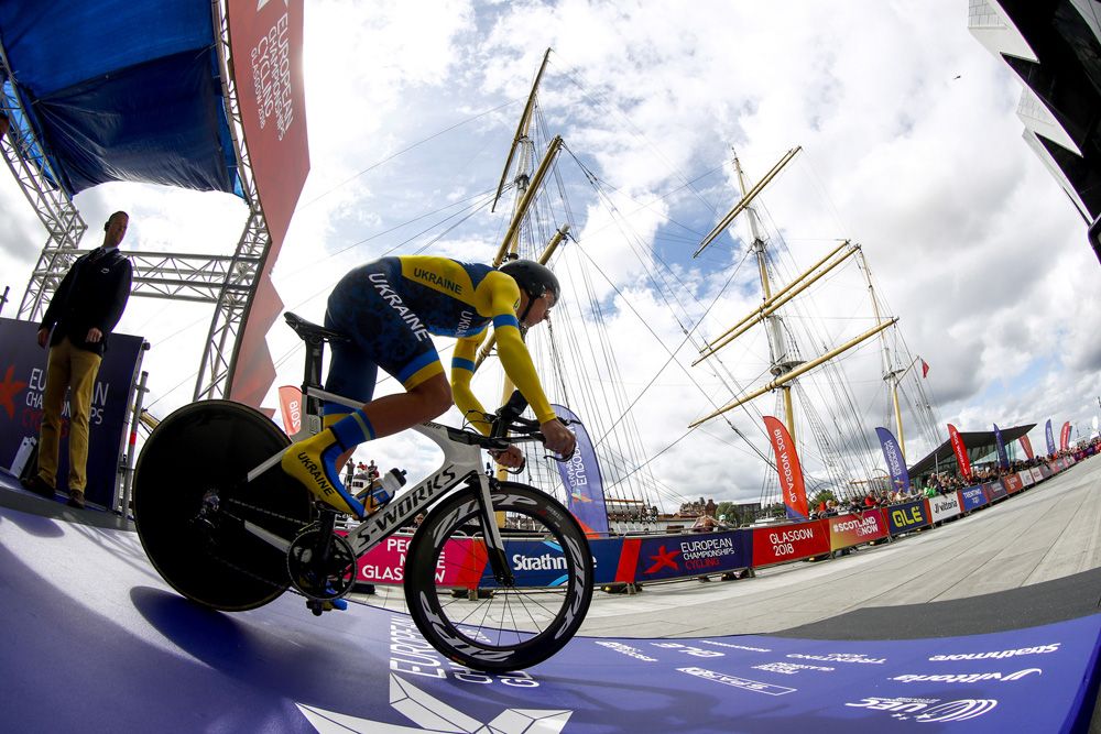 The start of the time trial was along the river Clyde