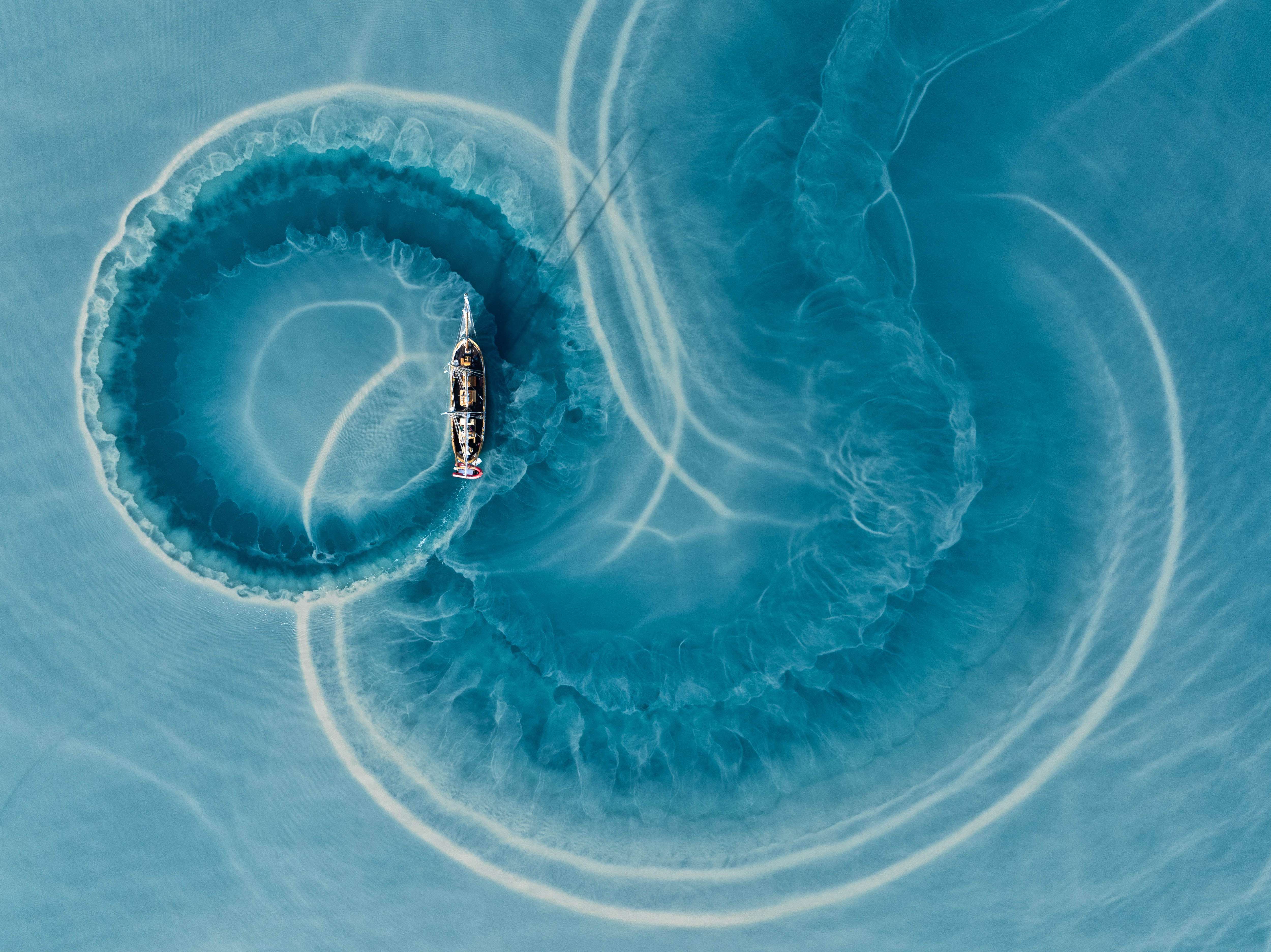 Romain Loubeyre's entry, 'The Glacial Snail'