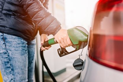 Gasoline pump