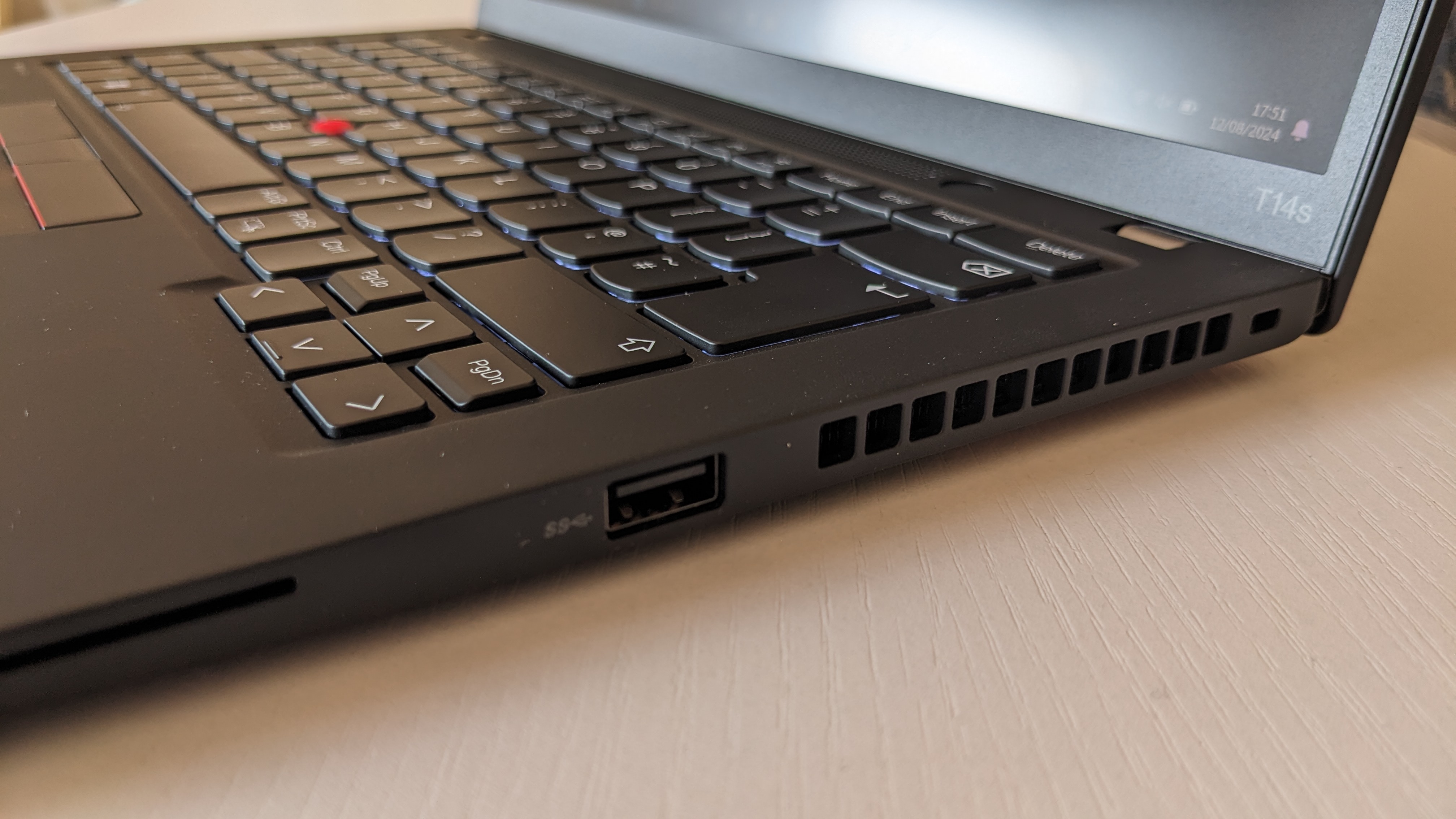 Lenovo ThinkPad T14s Gen 4 during our review