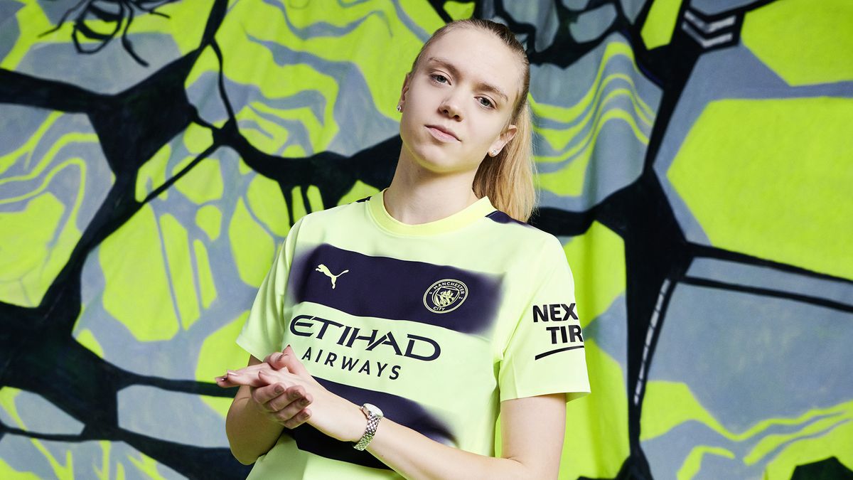 Puma Manchester City third kit 2022/23