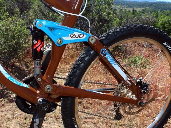 The stout aluminum rear end features Trek's Full Floater, ABP and Evo link technologies.
