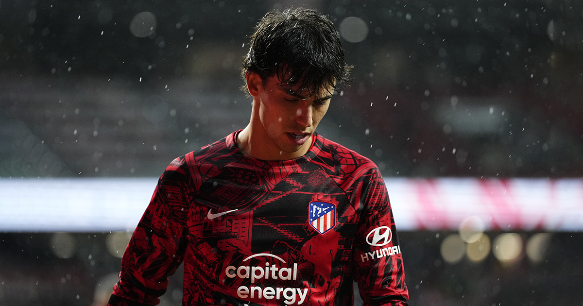 Arsenal membidik Joao Felix dari Atletico de Madrid dan Portugal selama pemanasan selama pertandingan LaLiga Santander antara Atletico de Madrid dan FC Barcelona di Stadion Civitas Metropolitano pada 8 Januari 2023 di Madrid, Spanyol.