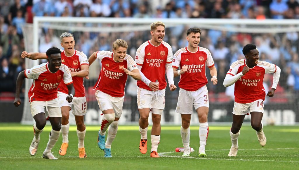 Arsenal vs Nottingham Forest live stream Martin Odegaard, Eddie Nketiah, Bukayo Saka, Leandro Trossard, Emile Smith Rowe, Kieran Tierney of Arsenal celebrates after winning The FA Community Shield match between Manchester City against Arsenal at Wembley Stadium on August 6, 2023 in London, England. (Photo by Sebastian Frej/MB Media/Getty Images)