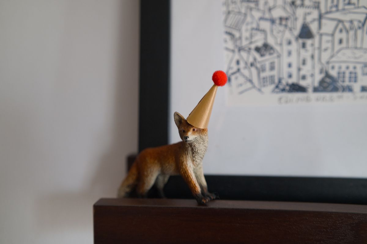 A photo of a fox miniature taken on a Sigma BF