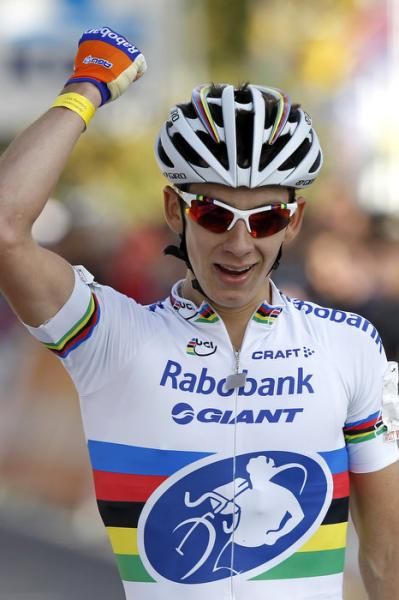 Lars van der Haar (Rabobank-Giant Off-Road Team) sprinted to victory in the U23 Koppenbergcross.