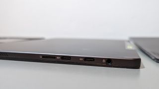 Asus VivoBook 13 Slate OLED review