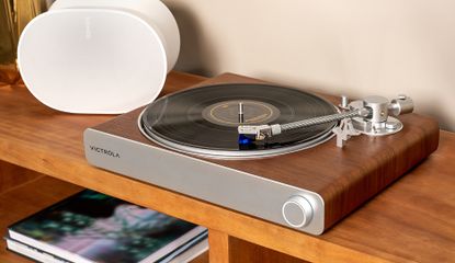 Victrola Stream Sapphire