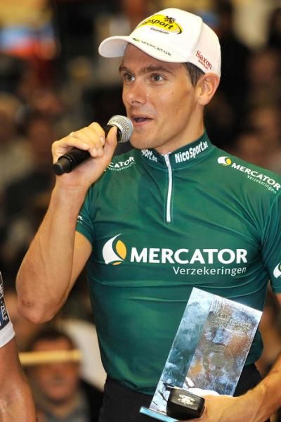 Kenny De Ketele' speaks at the awards ceremony