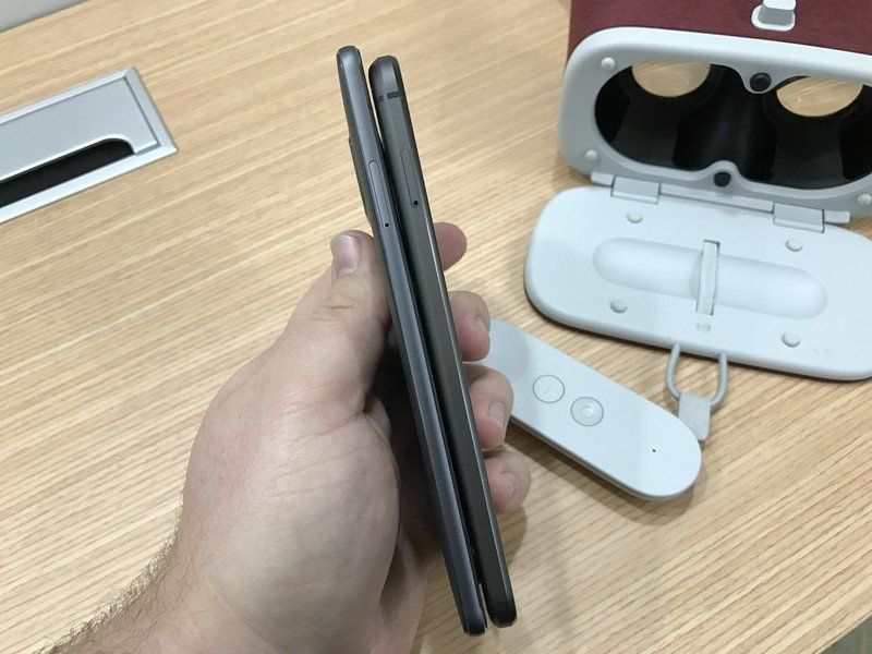 ASUS ZenFone AR