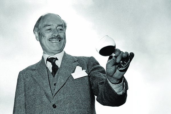 Edmund-Penning-Rowsell-celebrated-late-UK-wine-writer-and-former-chariman-of-The-Wine-Society-from-1964-until-1987.-Credit-The-Wine-Society..jpg