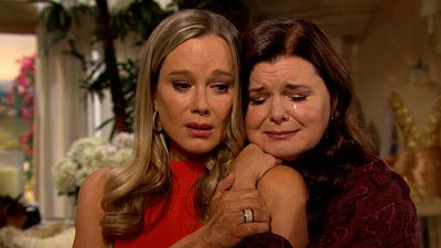 Jennifer Gareis and Heather Tom in The Bold and the Beautiful