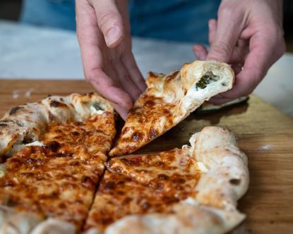 What can you cook in a pizza oven? 10 exciting ideas to try | Gardeningetc