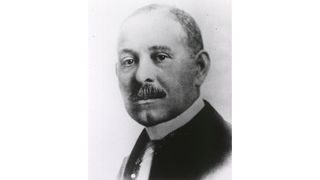 Black and white photo of Daniel Hale Williams.