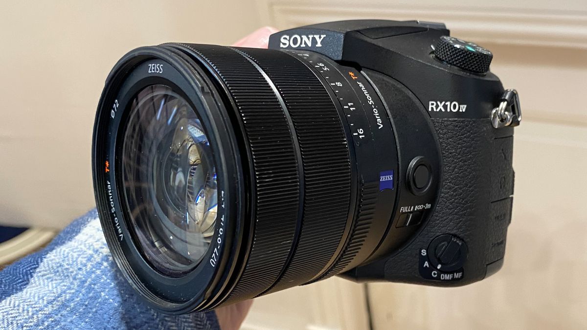 Sony Rx10 Iv Review 