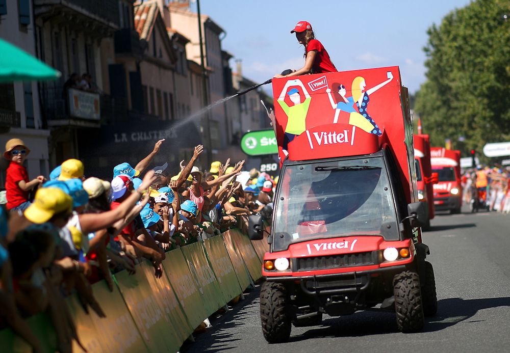 Spectators appreciate the chance to cool off