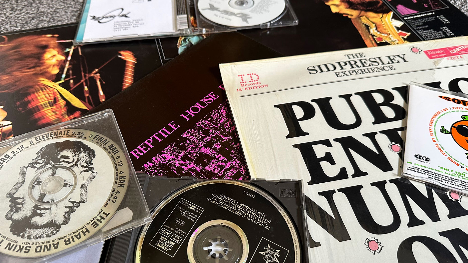Some CD albums and vinyl records