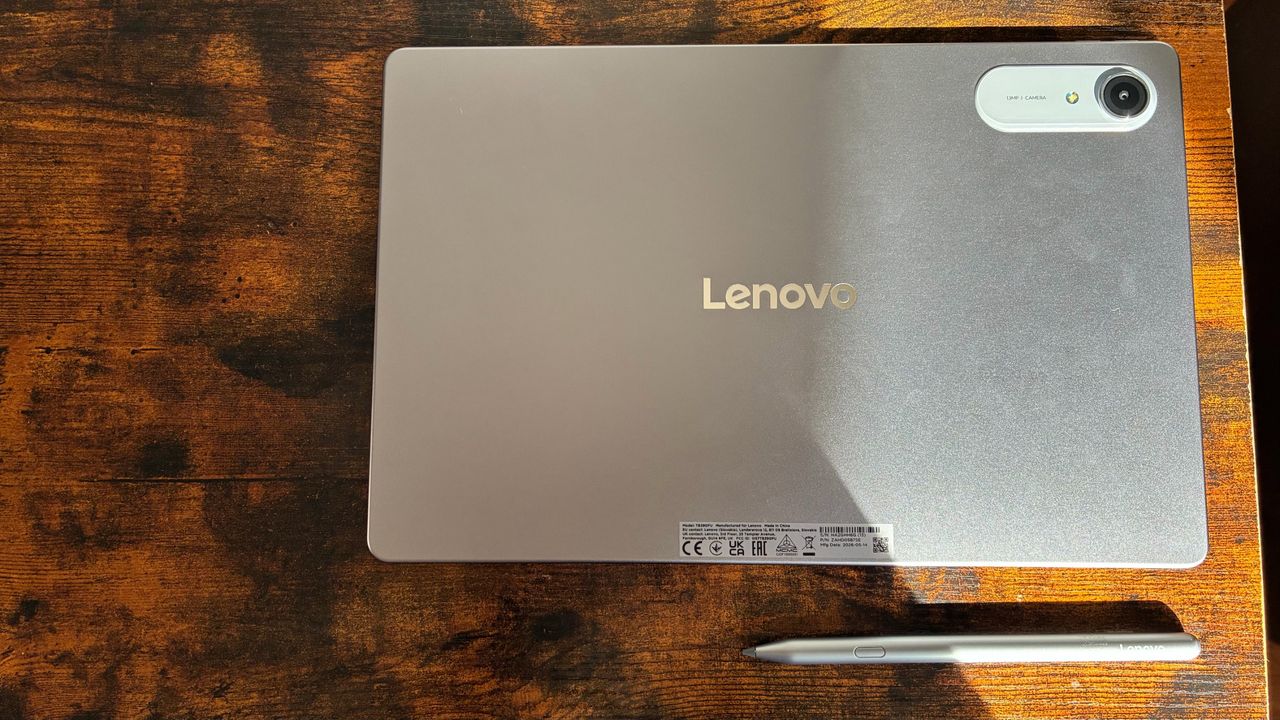The Lenovo Idea tab Pro Gen 2 on a desk