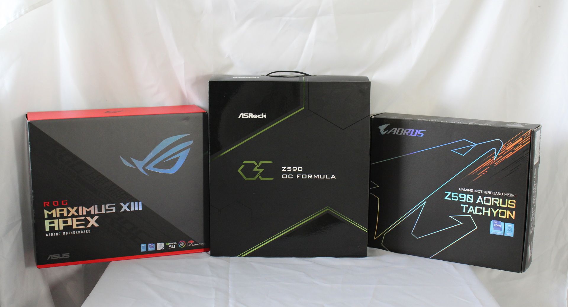 Asus ROG Maximus XIII Apex - Tested: Three Rocket Lake Z590