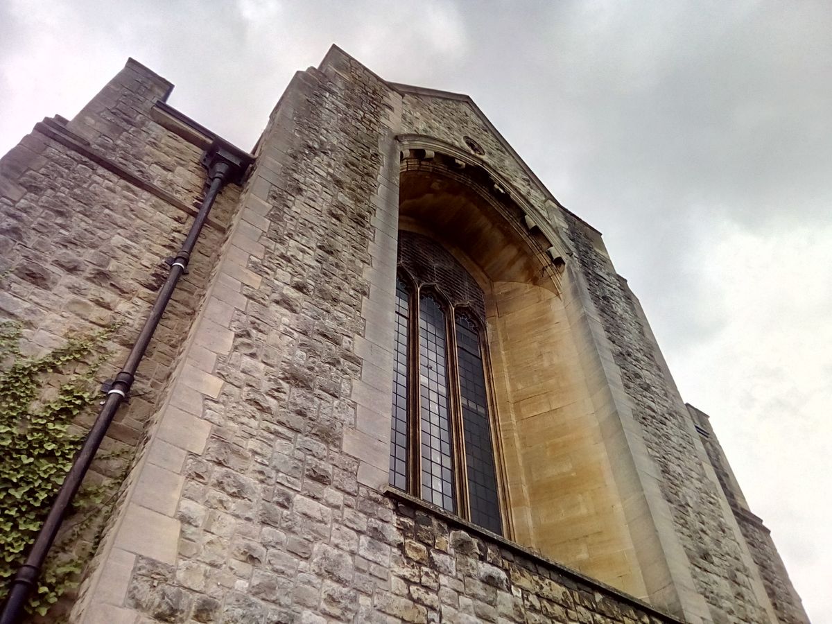 The HDR mode does a fairly good job of bringing out detail in bright, cloudy skies.